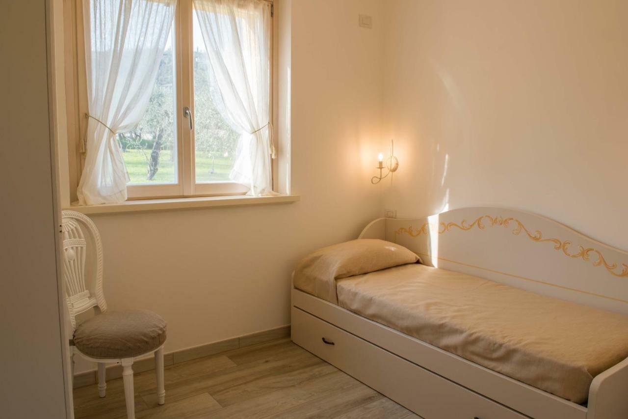 Alle Vignole Garda  Buitenkant foto